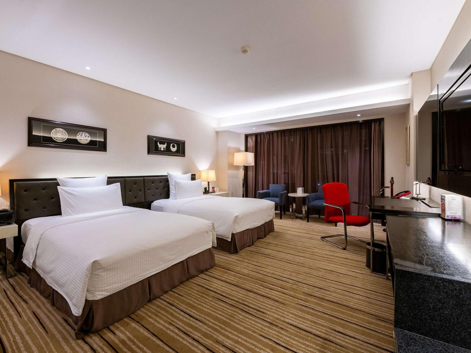 Pullman Guiyang Hotel Kujjang Kültér fotó